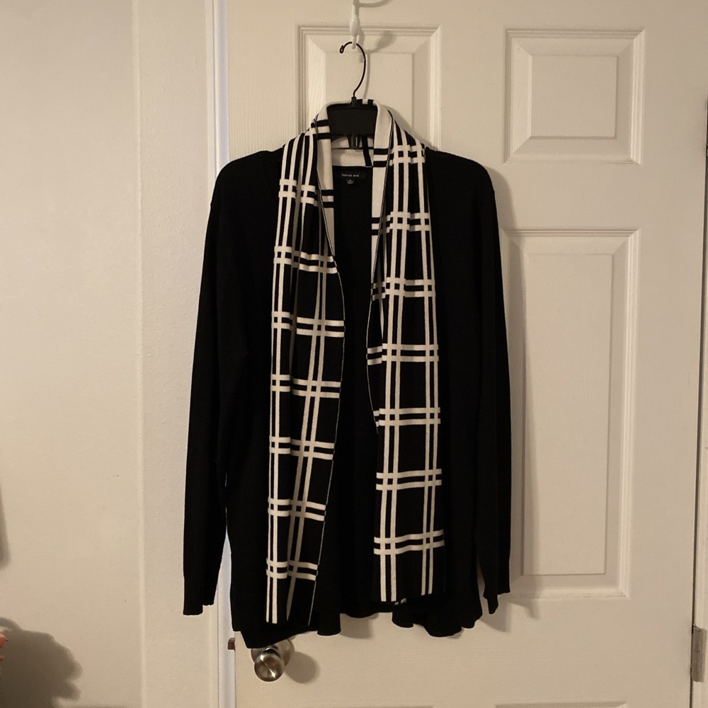 Verve Ami V Neck With Attached Scarf Black Pullover Black And White Scarf L/S
